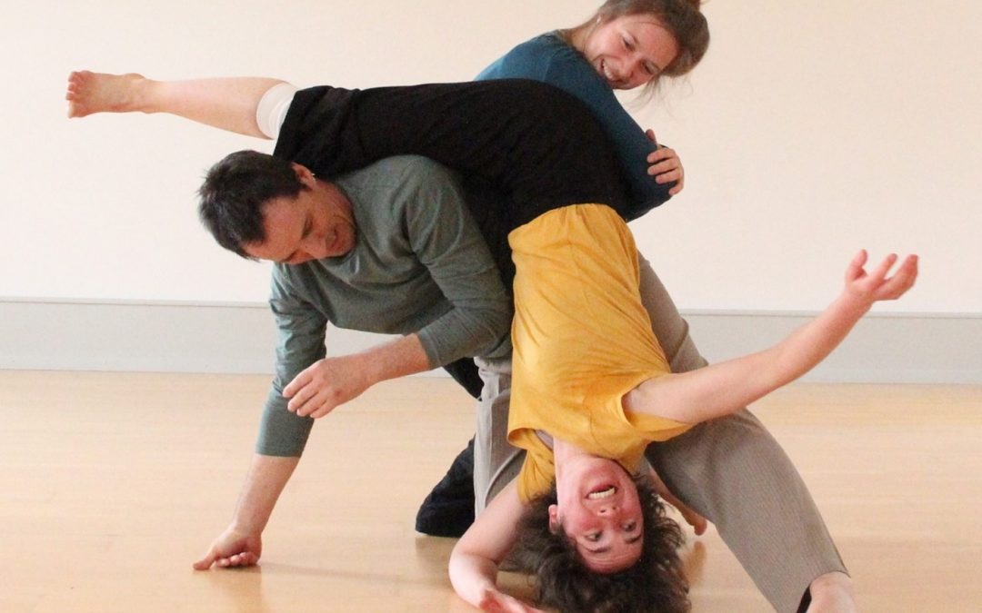 Mo, 2. Dez., 18.30 Uhr: Contact Impro Dance – Einführungsworkshop